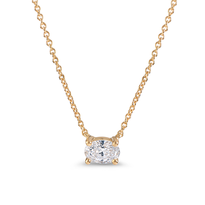 Collar de oro con diamante oval