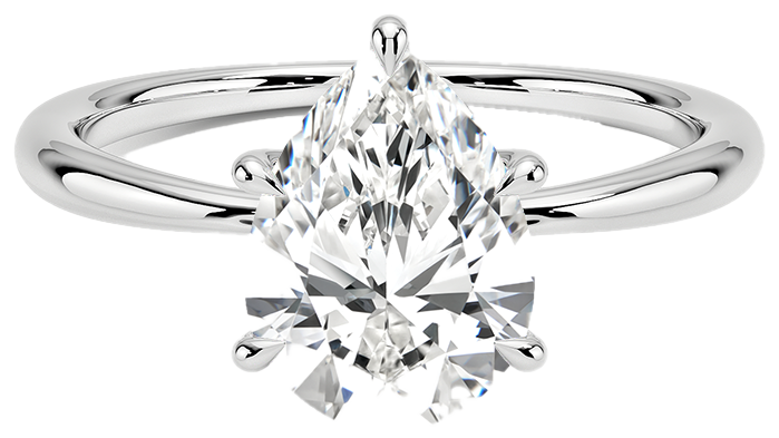 Anillo de compromiso con diamante corte pera